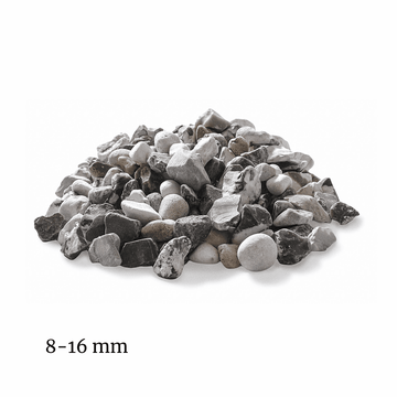 Närbild på dekorsten av svartvit sjösten. Fraktionen är 8-16 mm.