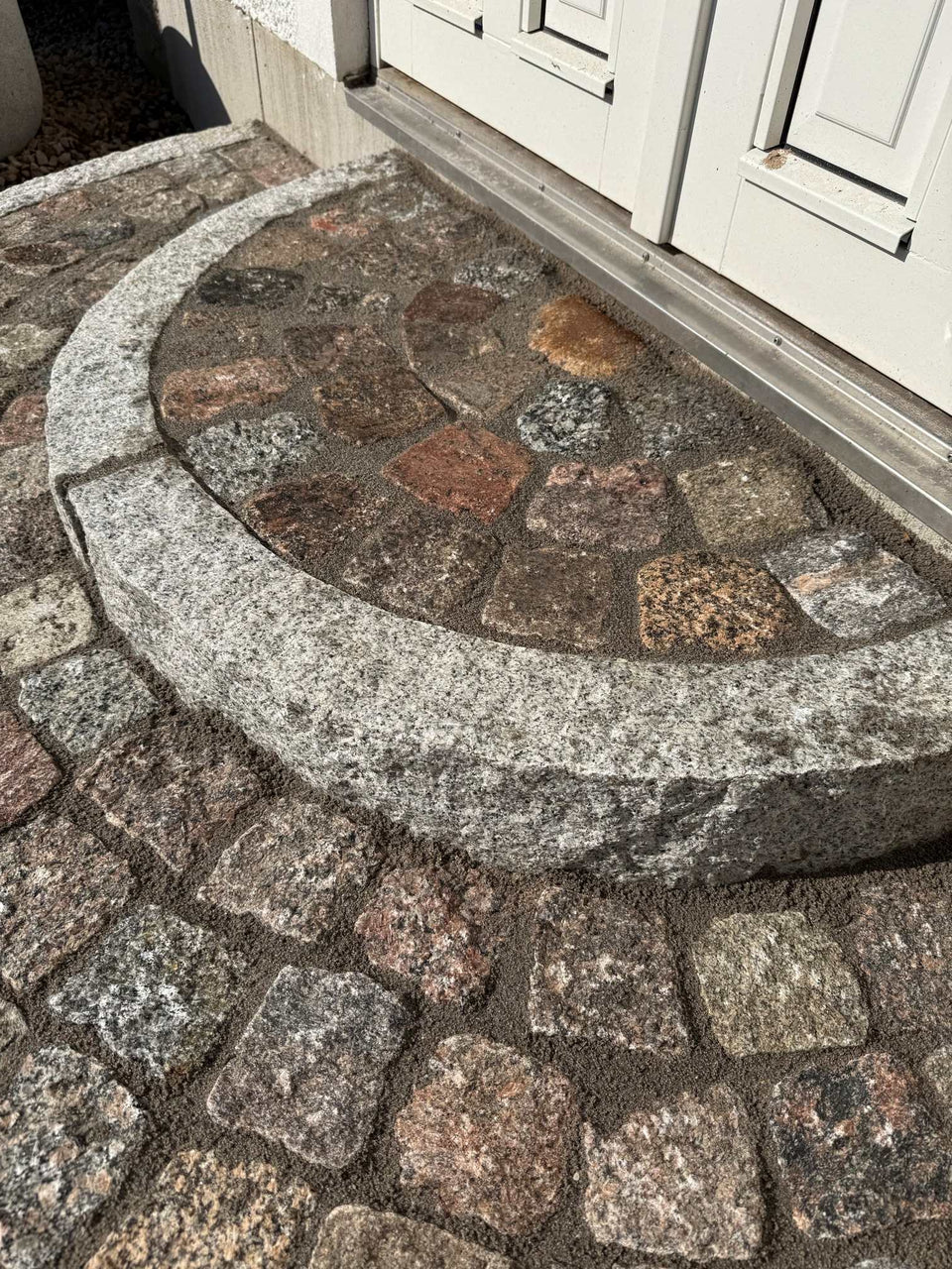 Granitkantsten GV6