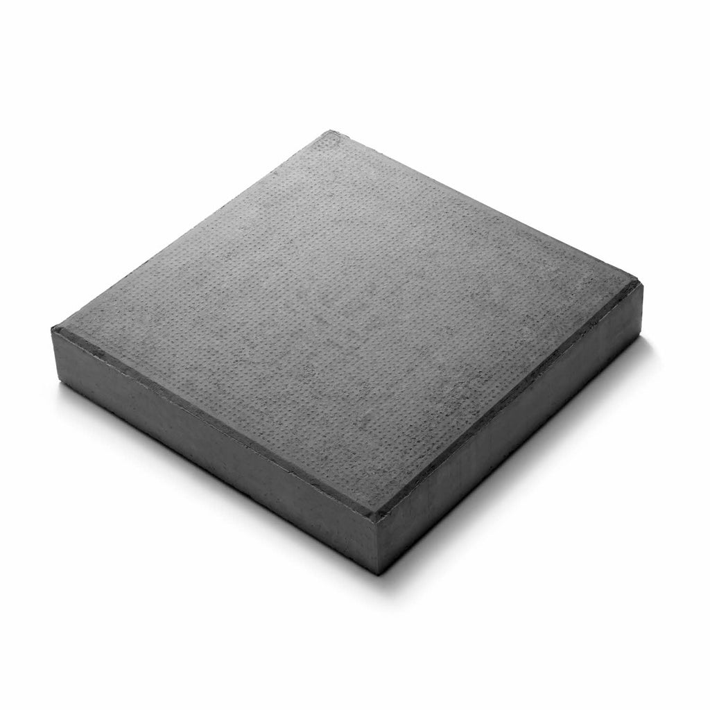 Superplatta som är tillverkad av S:T Eriks. Kulören är Svart och storleken är 350x350x65 mm. Säljs av Stengrossen