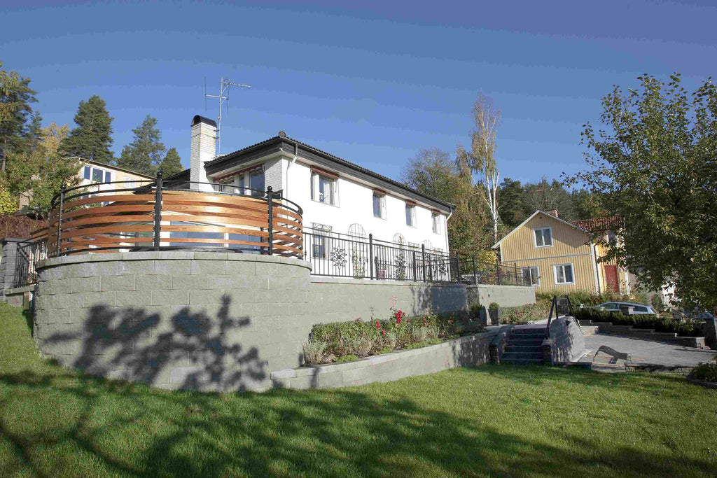 Stödmur Compac från HEDA. Grå. Svängd. Stengrossen