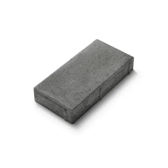 Klassikplattan 175x350 mm i Antracit från S:T Eriks. Slät och stilren betongplatta som passar för gångvägar, uteplatser och trädgårdar. Säljs hos Stengrossen!